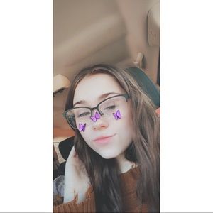 Meet your Posher, Kylee